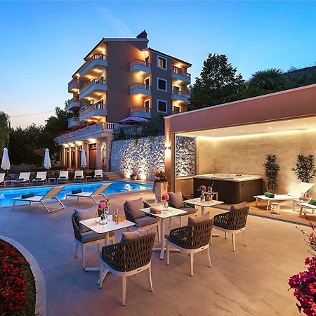 Villa Sea Breeze سبليت المظهر الخارجي الصورة