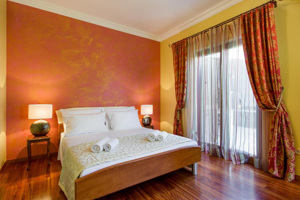 Villa Sea Breeze سبليت الغرفة الصورة